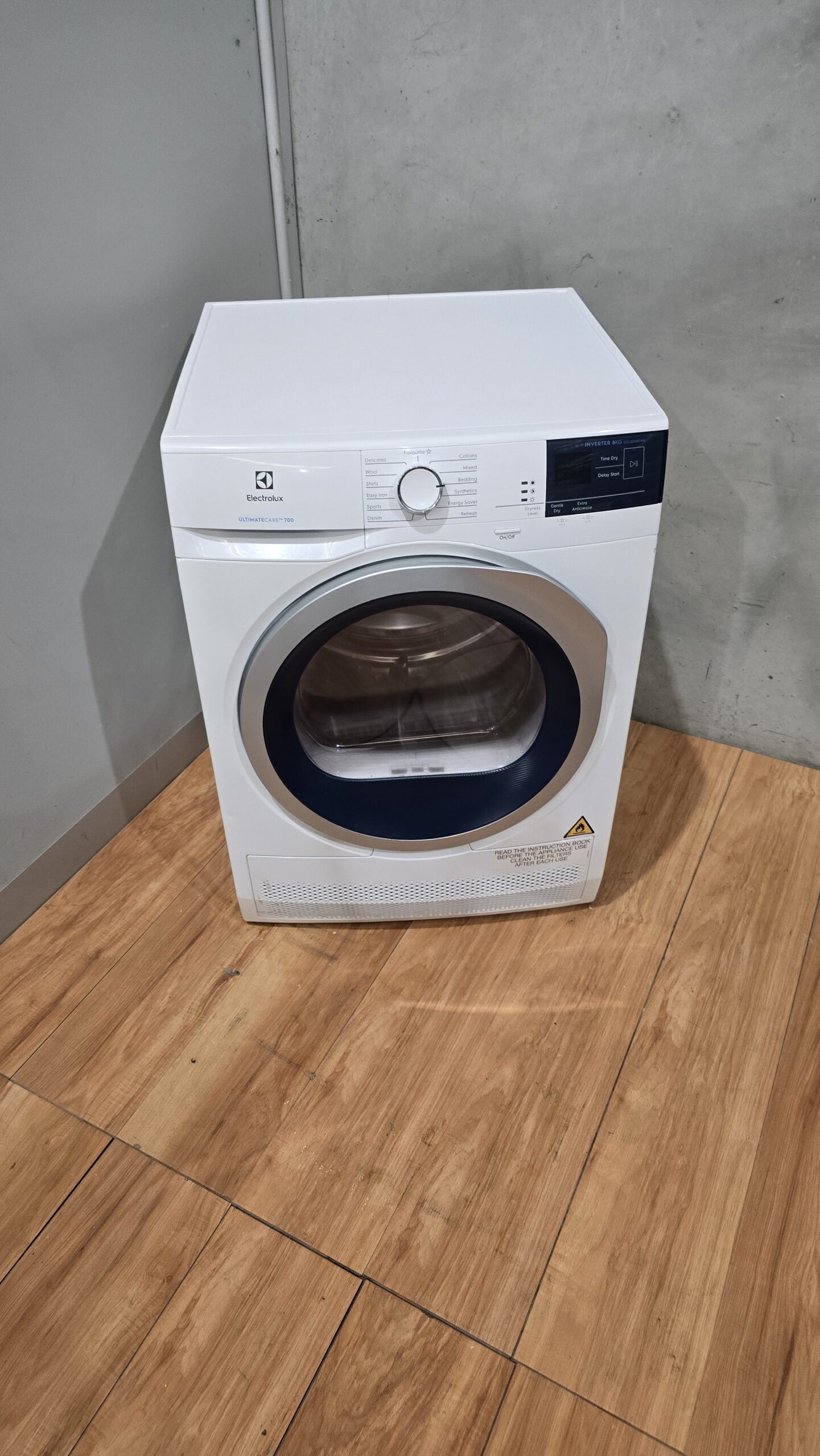 Electrolux 8kg condenser dryer