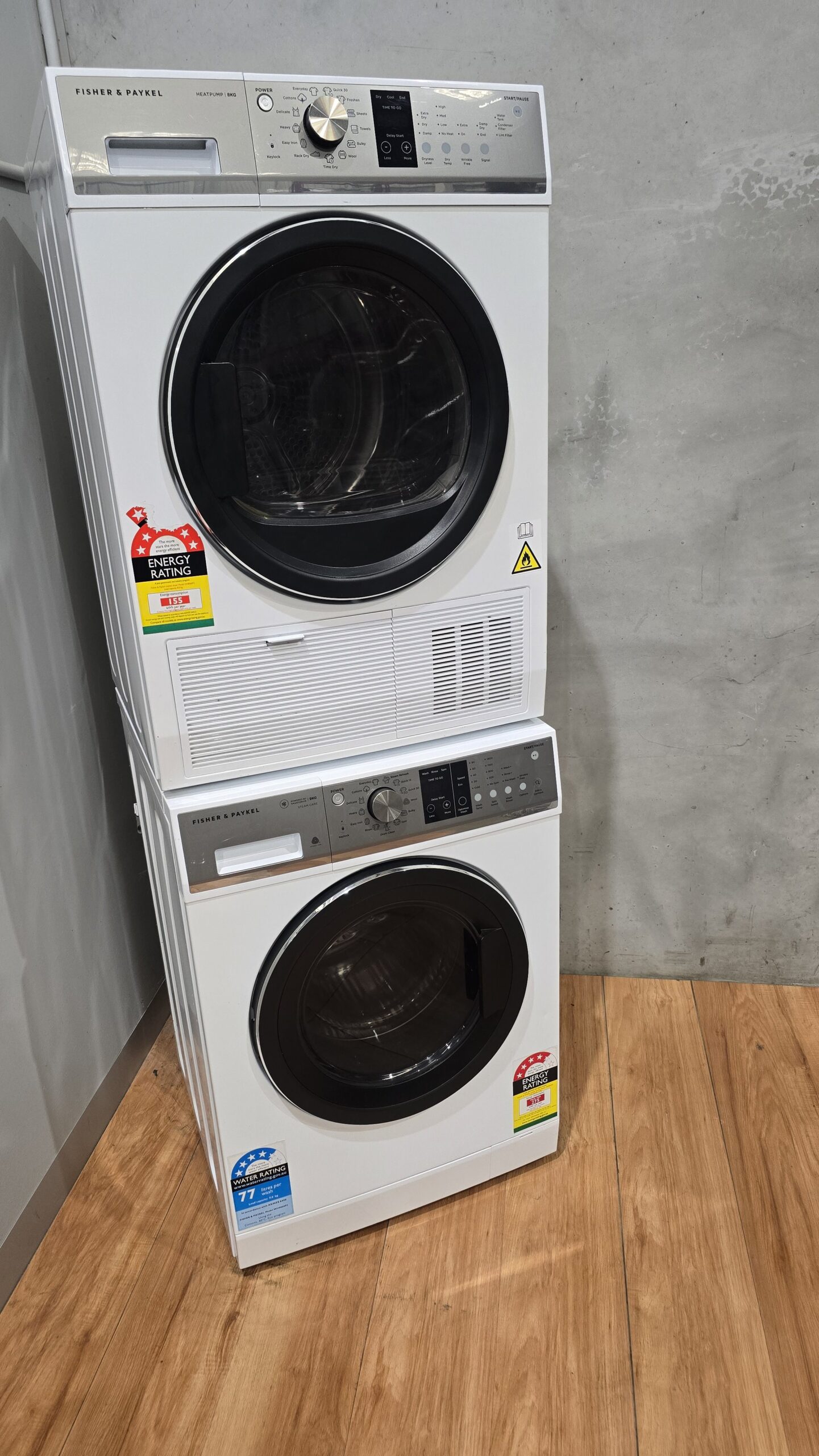 Fisher and paykel 9kg front loader washing machine and 9kg heat pump dryer set
