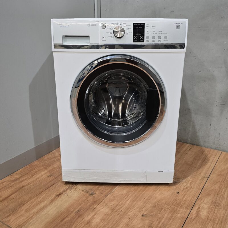 Fisher & Paykel 7.5kg Front Loader washing Machine - Powerful, Quite and Reliable.
